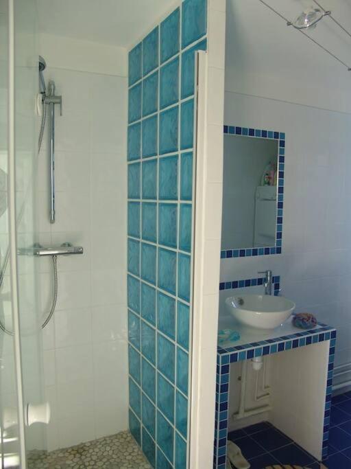 Maison "Ker Galinette " , Belle-Ile-En-Mer, Piscine Chauffee Et Jacuzzi Bangor Экстерьер фото